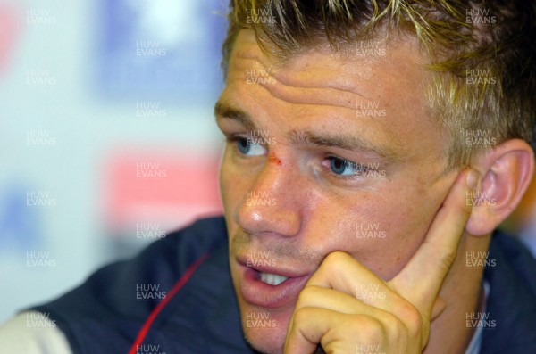 14.09.07 - Wales Rugby World Cup Training and Press Conference - Dwayne Peel talks to the media ahead of his teams World Cup match against Australia 