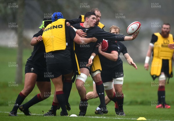 141117 - Wales Rugby Training - Seb Davies