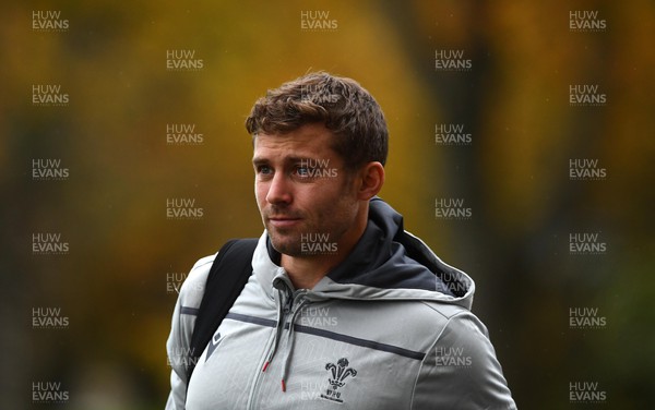 141122 - Wales Rugby Training - Leigh Halfpenny during training