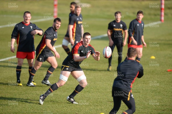 150316 - Wales Rugby Training -Dan Lydiate during training