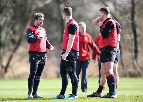 150318 - Wales Rugby Training - Leigh Halfpenny, Scott Williams and Dan Biggar during training