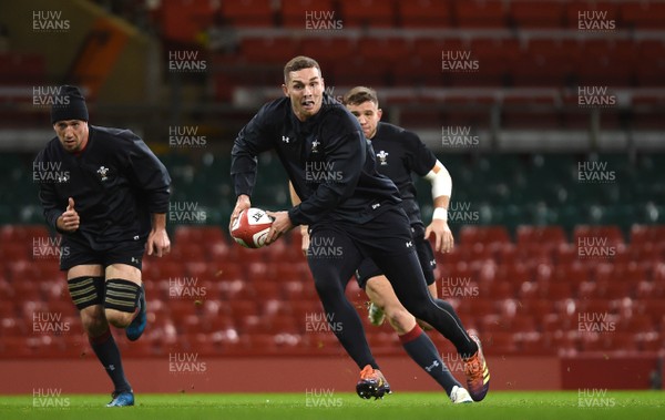 150319 - Wales Rugby Training - George North during training