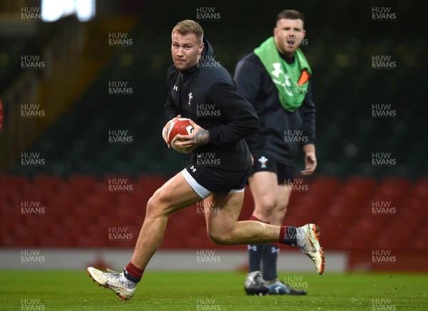 150319 - Wales Rugby Training - Ross Moriarty during training