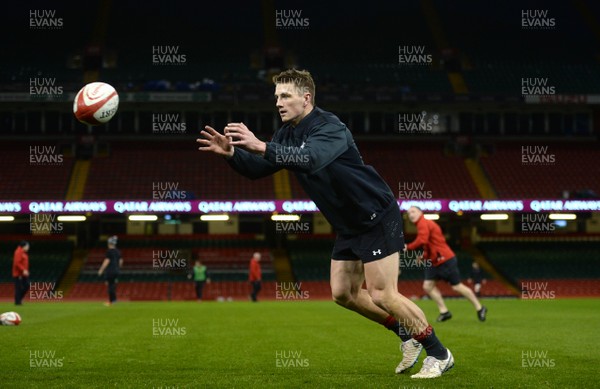 150319 - Wales Rugby Training - Jonathan Davies during training
