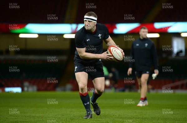 150319 - Wales Rugby Training - Hadleigh Parkes during training