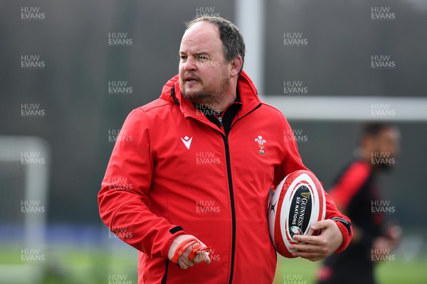150322 - Wales Rugby Training - Gareth Williams during training