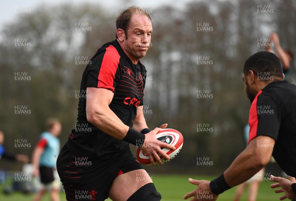 150322 - Wales Rugby Training - Alun Wyn Jones during training