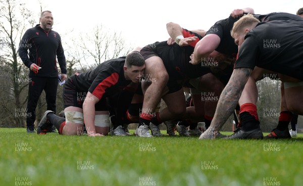 150322 - Wales Rugby Training - Jonathan Humphreys and Seb Davies during training