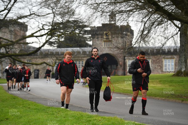 150322 - Wales Rugby Training - Bradley Roberts, Josh Navidi and Taulupe Faletau during training