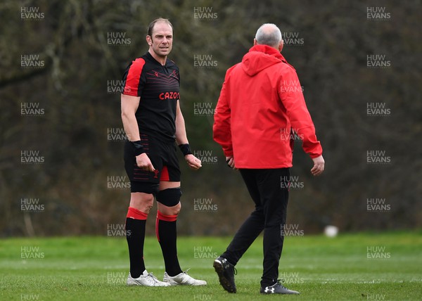 150322 - Wales Rugby Training - Alun Wyn Jones and Wayne Pivac during training