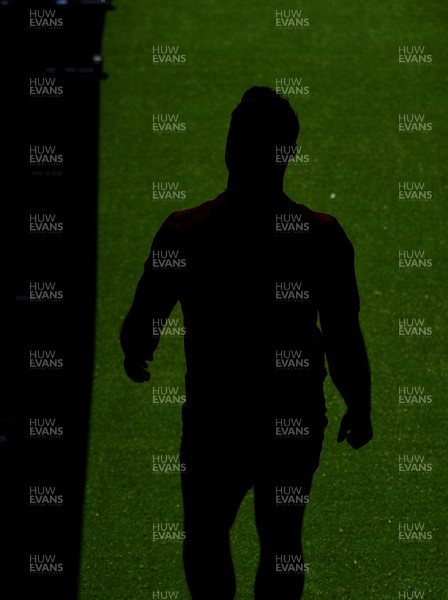 150721 - Wales Rugby Training - Owen Lane during training