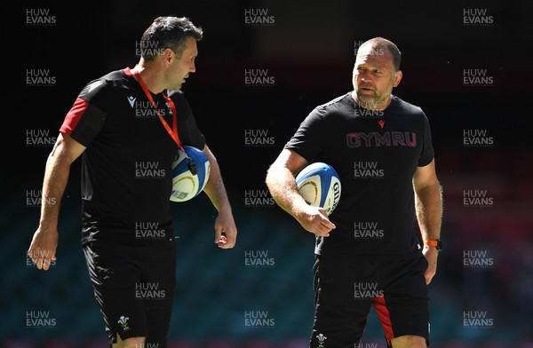 150721 - Wales Rugby Training - Stephen Jones and Jonathan Humphreys during training