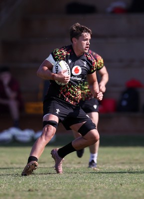150726 - Wales Rugby Training ahead of their game against South Africa on the weekend - Alex Mann during training