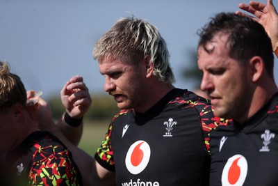 150726 - Wales Rugby Training ahead of their game against South Africa on the weekend - Aaron Wainwright during training