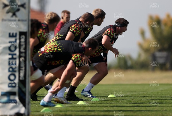 150726 - Wales Rugby Training ahead of their game against South Africa on the weekend - Ben Warren during training