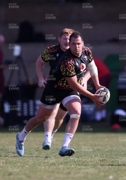 150726 - Wales Rugby Training ahead of their game against South Africa on the weekend - Ryan Elias during training
