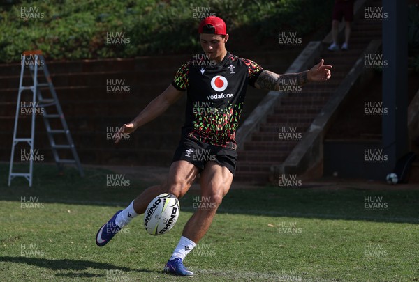 150726 - Wales Rugby Training ahead of their game against South Africa on the weekend - Louis Rees-Zammit during training