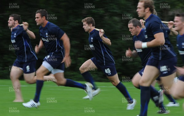 15.08.11 - Wales Rugby Training - Leigh Halfpenny during training. 