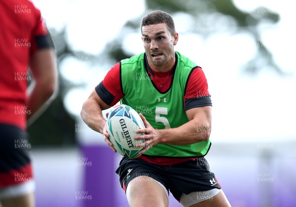 151019 - Wales Rugby Training - George North during training