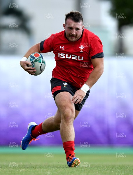 151019 - Wales Rugby Training - Dillon Lewis during training