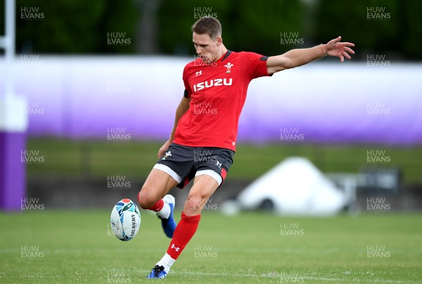 151019 - Wales Rugby Training - Liam Williams during training