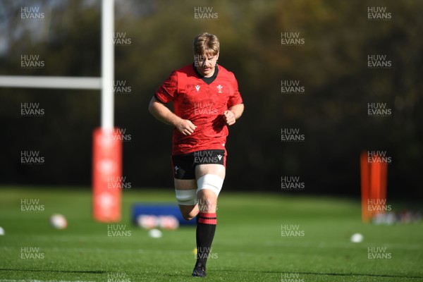 151020 - Wales Rugby Training - Aaron Wainwright during training