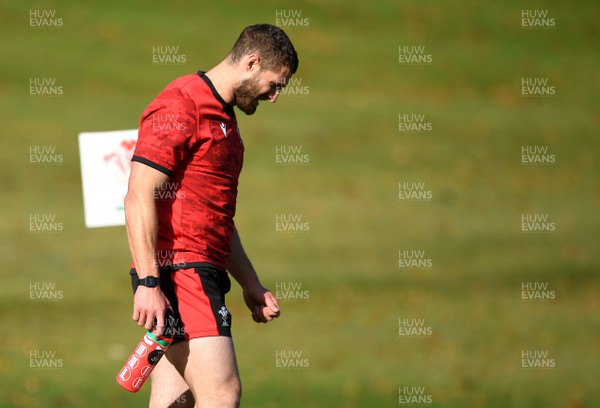 151020 - Wales Rugby Training - Jonah Holmes during training