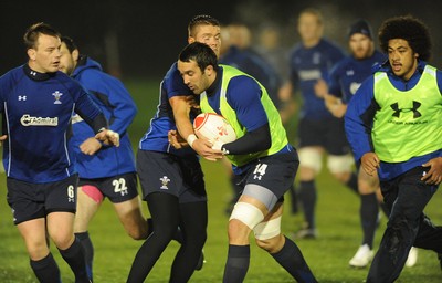 15.11.10 - Wales Rugby Training - Jonathan Thomas during training. 