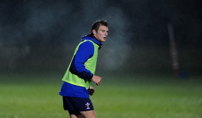 15.11.10 - Wales Rugby Training - Dan Biggar during training. 