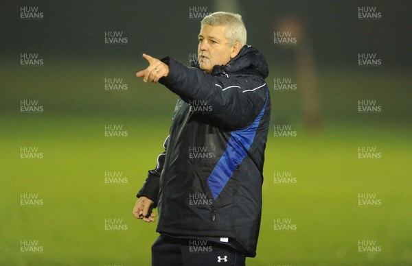 15.11.10 - Wales Rugby Training - Head coach warren Gatland during training. 