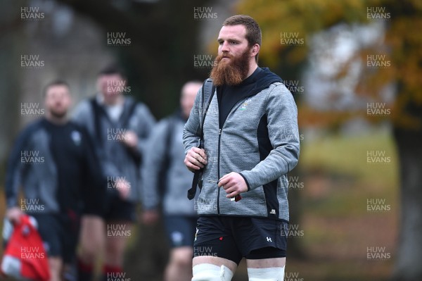 151118 - Wales Rugby Training - Jake Ball during training