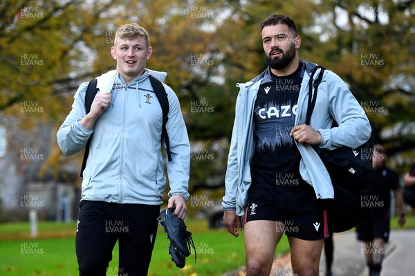 151122 - Wales Rugby Training - Jac Morgan and Josh MacLeod during training