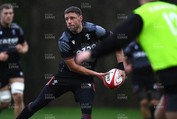 151122 - Wales Rugby Training - Rhys Priestland during training