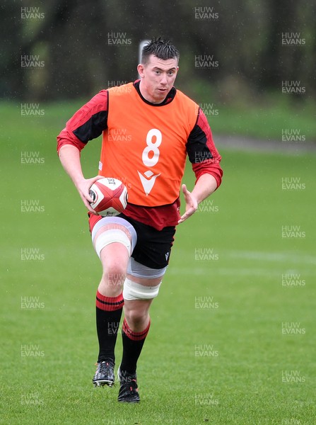 160221 - Wales Rugby Training - Adam Beard during training