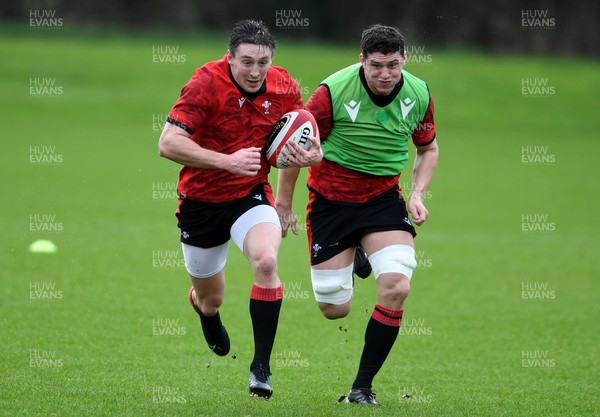 160221 - Wales Rugby Training - Adam Beard during training