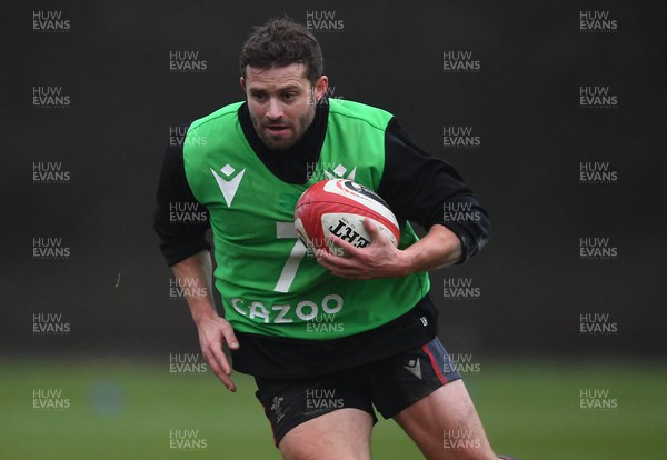160223 - Wales Rugby Training - Leigh Halfpenny during training