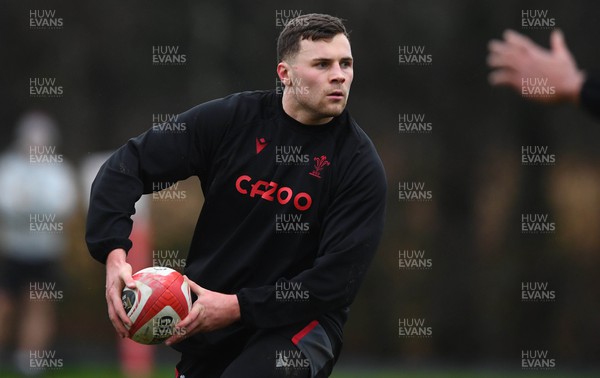 160223 - Wales Rugby Training - Mason Grady during training