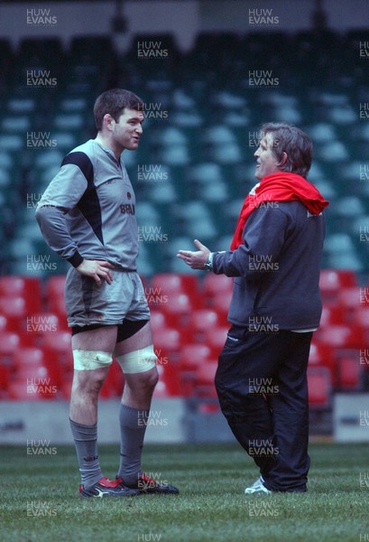 160306 - Wales Rugby Training - Millenniumm Stadium -  