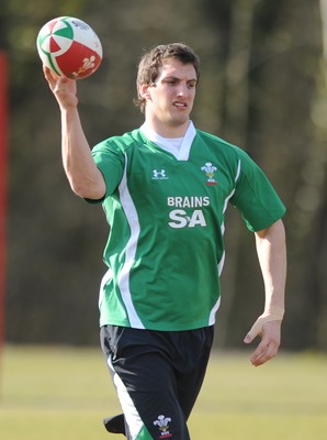 16.03.10 - Wales Rugby Training - Sam Warburton in action during training. 
