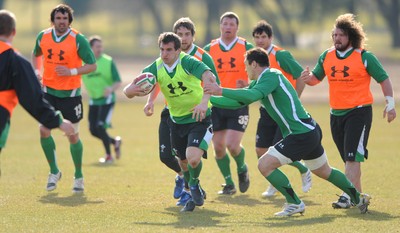 16.03.10 - Wales Rugby Training - Sam Warburton in action during training. 