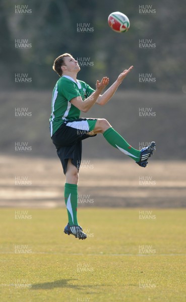 16.03.10 - Wales Rugby Training - Tom Prydie in action during training. 