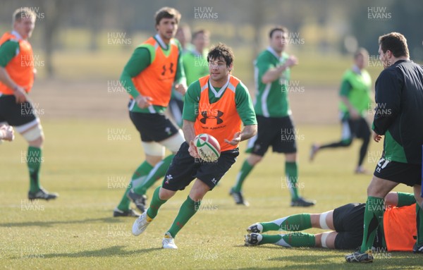 16.03.10 - Wales Rugby Training - Mike Phillips in action during training. 