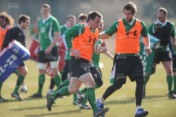 16.03.10 - Wales Rugby Training - Matthew Rees in action during training. 