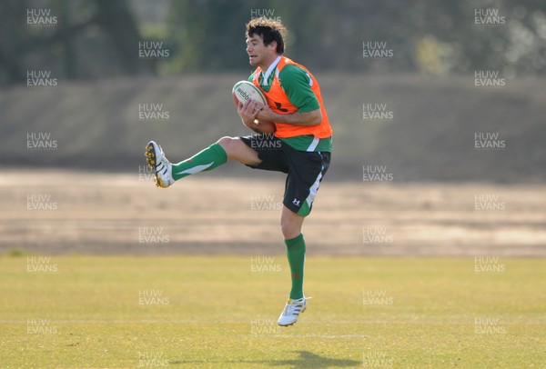 16.03.10 - Wales Rugby Training - Mike Phillips in action during training. 