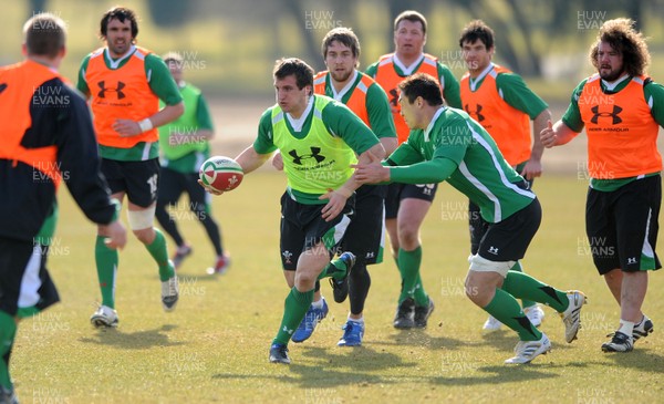 16.03.10 - Wales Rugby Training - Sam Warburton in action during training. 