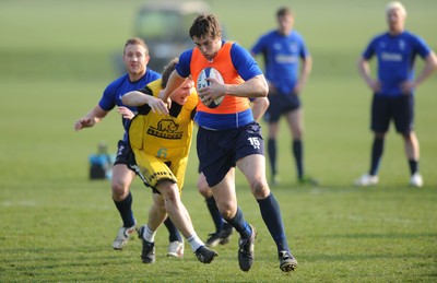 16.03.11 - Wales Rugby Training - Ryan Jones during training. 