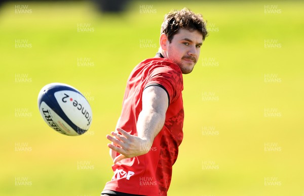 160321 - Wales Rugby Training - Tomos Williams during training