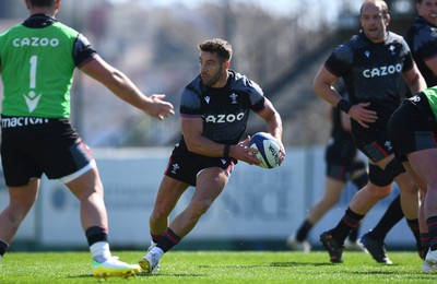 160323 - Wales Rugby Training - Rhys Webb during training