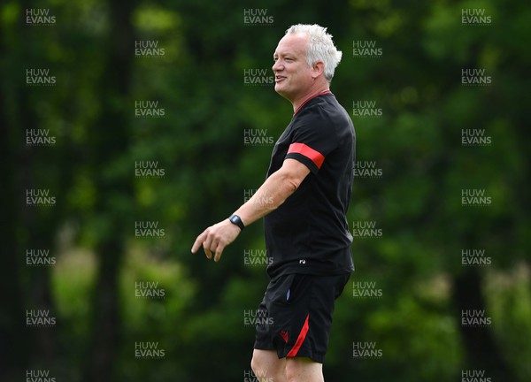 160622 - Wales Rugby Training - Paul Stridgeon during training