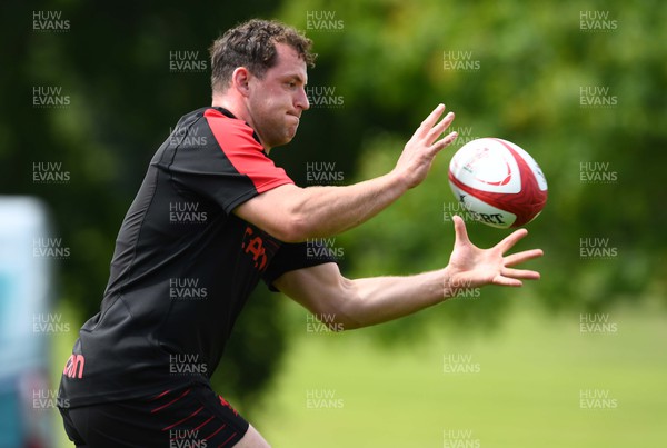 160622 - Wales Rugby Training - Ryan Elias during training